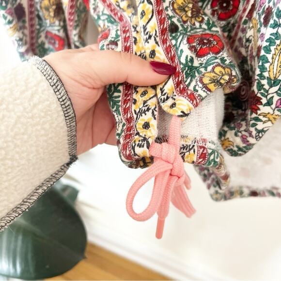 Alice + Olivia Amirah Floral Print Sweatshirt with Tie Details Pullover Size XS - Picture 7 of 7